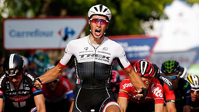 Van Poppel se impone en la duodécima etapa y Aru sigue de líder | Ver