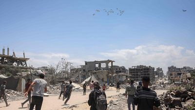 España lanza sobre la Franja de Gaza 12 toneladas de alimentos | Ver España lanza sobre la Franja de Gaza 12 toneladas de alimentos | Ver