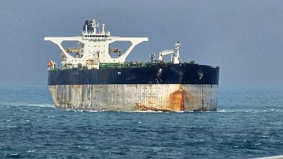Venezuela: qué es la 'flota fantasma' de petroleros y qué puede pasar tras el asalto de EE.UU. a dos buques