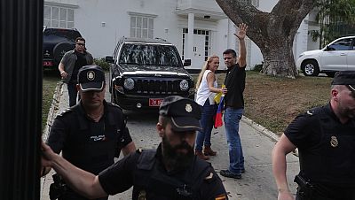 Un salvoconducto permitiría a Leopoldo López abandonar la embajada española y salir de Venezuela Un salvoconducto permitiría a Leopoldo López abandonar la embajada española y salir de Venezuela