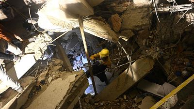 Venezuela apura las labores de rescate una semana después de los terremotos con 6.461 personas salvadas en seis días
