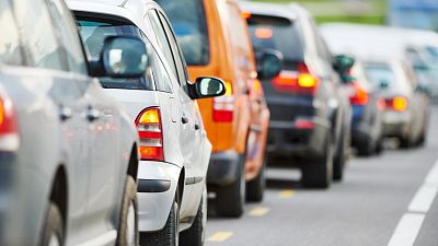 La venta de coches crece un 22% hasta julio, pero no recupera los niveles prepandemia