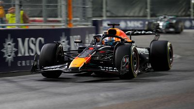 Verstappen reina en Las Vegas y aprovecha el desastre de McLaren