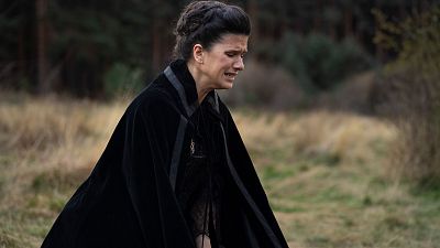 Valle Salvaje - Victoria se rompe ante la tumba de Gaspar - Valle Salvaje | Ver Valle Salvaje - Victoria se rompe ante la tumba de Gaspar - Valle Salvaje | Ver