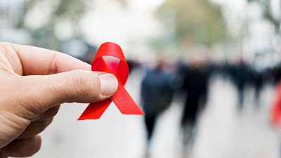 La mitad de los casos de VIH en España se diagnostican tarde: "No hacemos suficientes test"