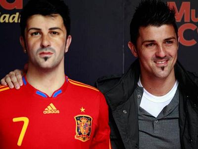 Los dos futbolistas han acudido a la inauguración de sus dobles de cera en Madrid para después integrarse en la concentración de la selección española, que prepara su próximo compromiso contra la República Checa