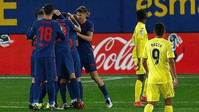 El Atleti se aferra al trono en Villarreal