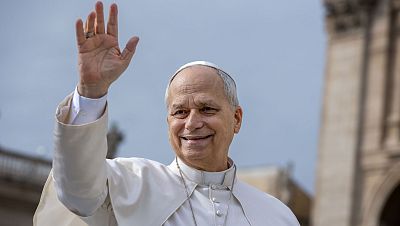 La visita del papa a España, un viaje apostólico entre el poder de Madrid, la belleza de Gaudí y la herida canaria