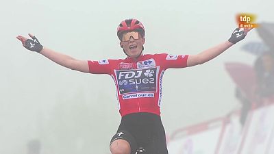 Demi Vollering gana la Vuelta femenina 2025 a lo grande | Ver