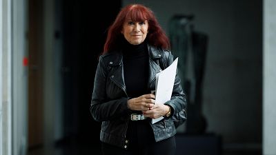 El grupo de Vox en Navarra se acerca a su disolución tras la baja de una diputada por discrepancias con el partido