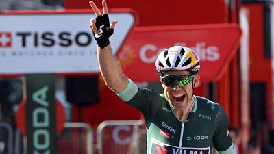 La Vuelta 2024 | Wout van Aert gana con exhibición en Baiona | Ver