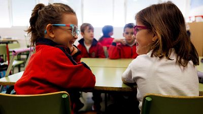 "Tener una escuela pública y gratuita es un privilegio que no valoramos", asegura el creador de contenido @maestrovictorpt.