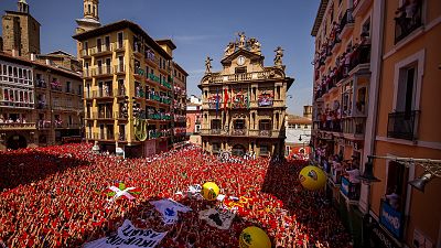 Vuelven los Sanfermines 1.089 días después: chupinazo, encierros, conciertos y otras claves