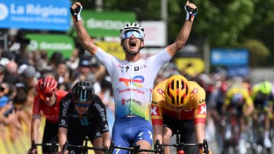 Criterium du Dauphiné 2022 | Etapa y amarillo para Alexis Vuillermoz