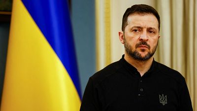 Zelenski asegura estar dispuesto a negociar directamente la paz con Putin y el Kremlin tacha sus palabras de "vacías"