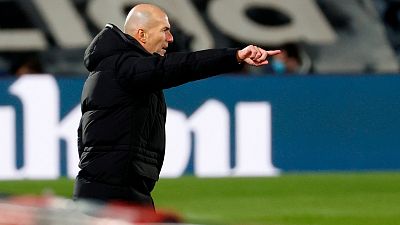 Zidane, sobre las quejas de Koeman: "Me  molesta que siempre se hable de los árbitros"