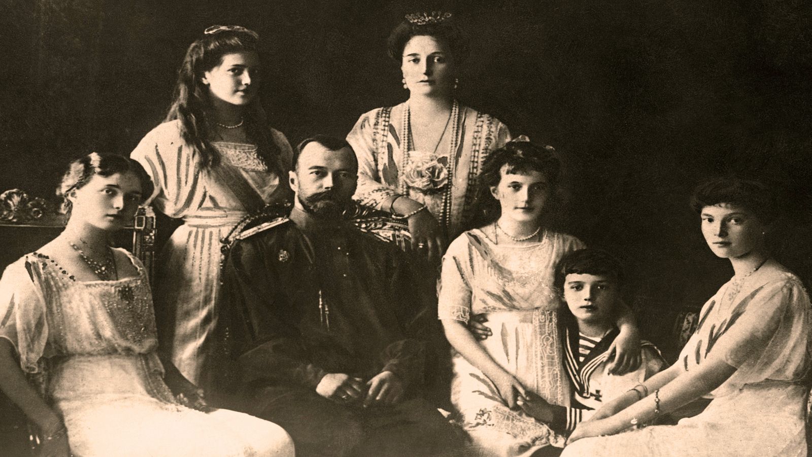 En busca del arte perdido - Episodio 2: A la caza de los huevos de Fabergé - ver ahora