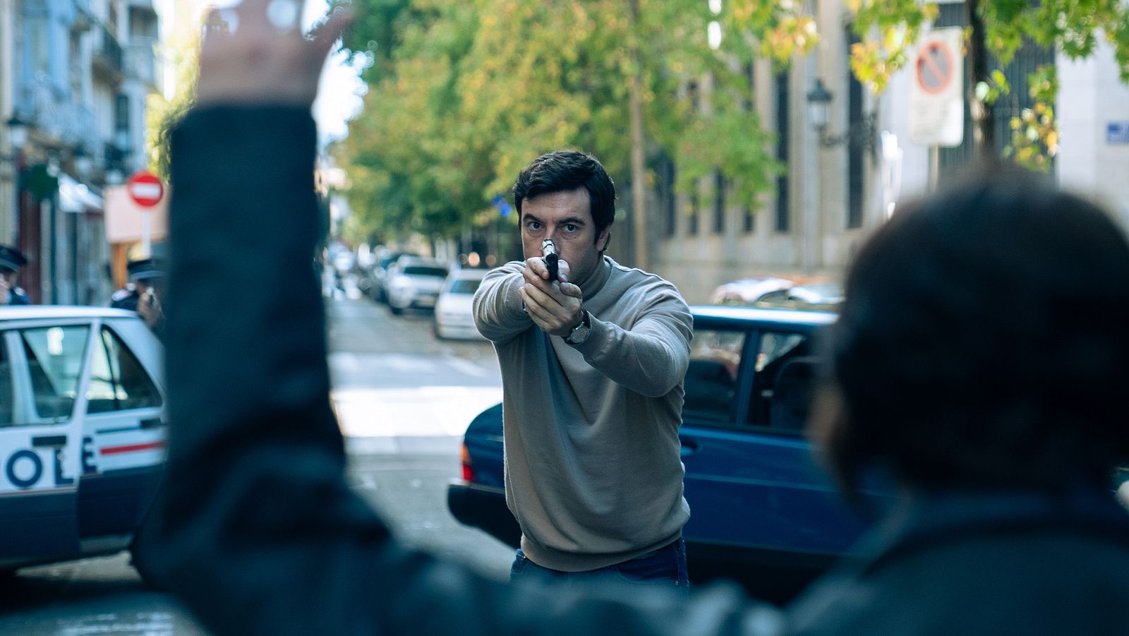 La Frontera, serie completa disponible en RTVE Play - La frontera | Ver tráiler