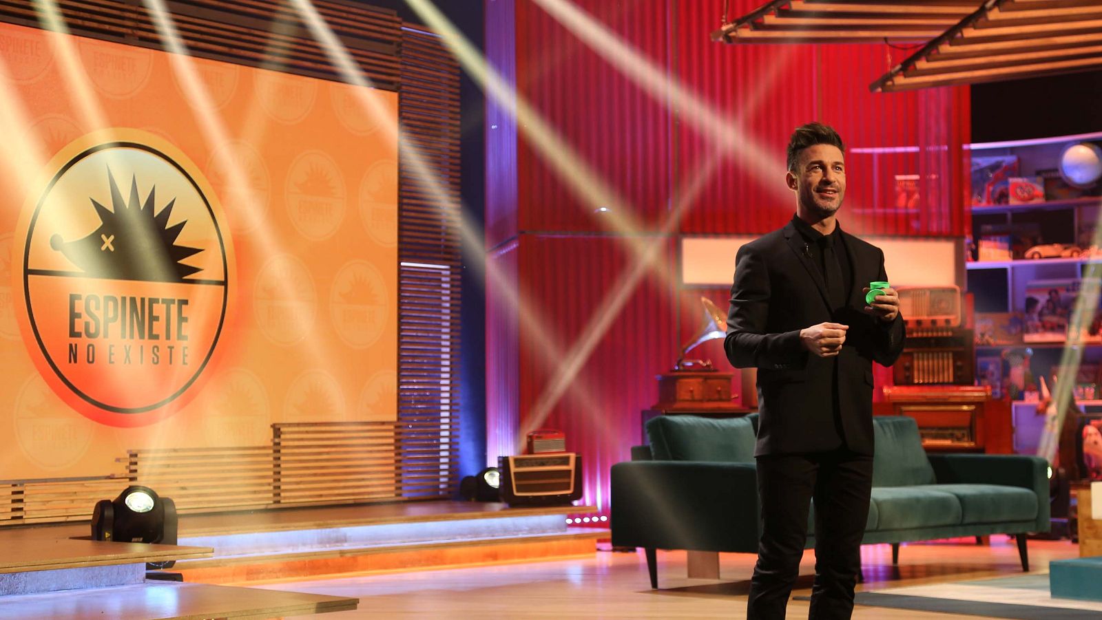 Espinete no existe - Con Pepe Viyuela y Rubén Cortada - ver ahora