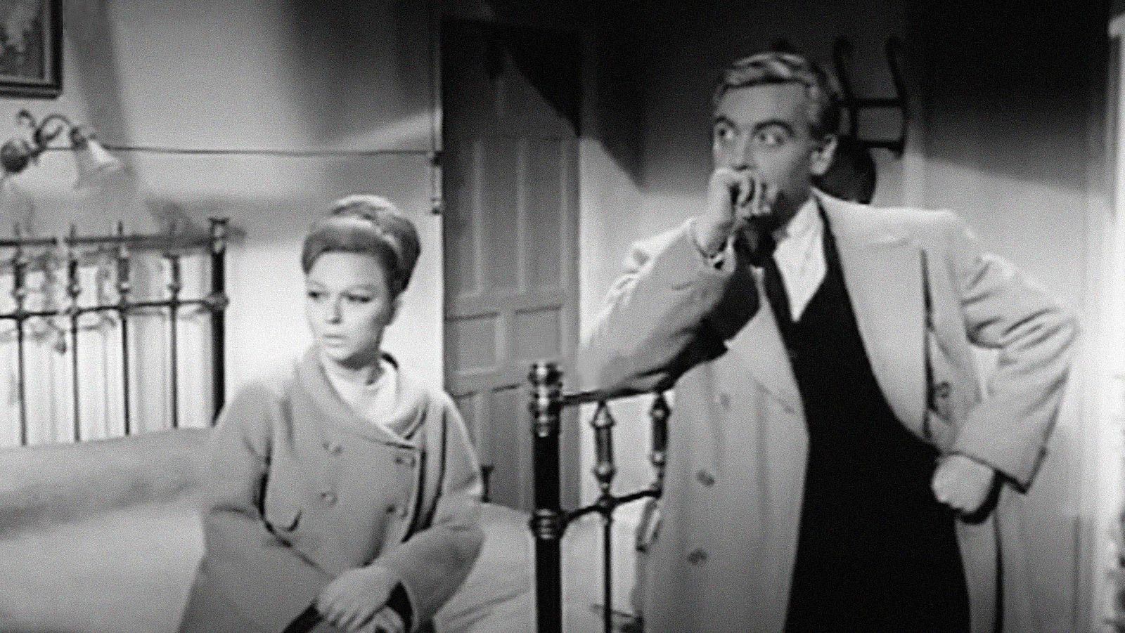 La familia Colón - La familia Colón llega a España