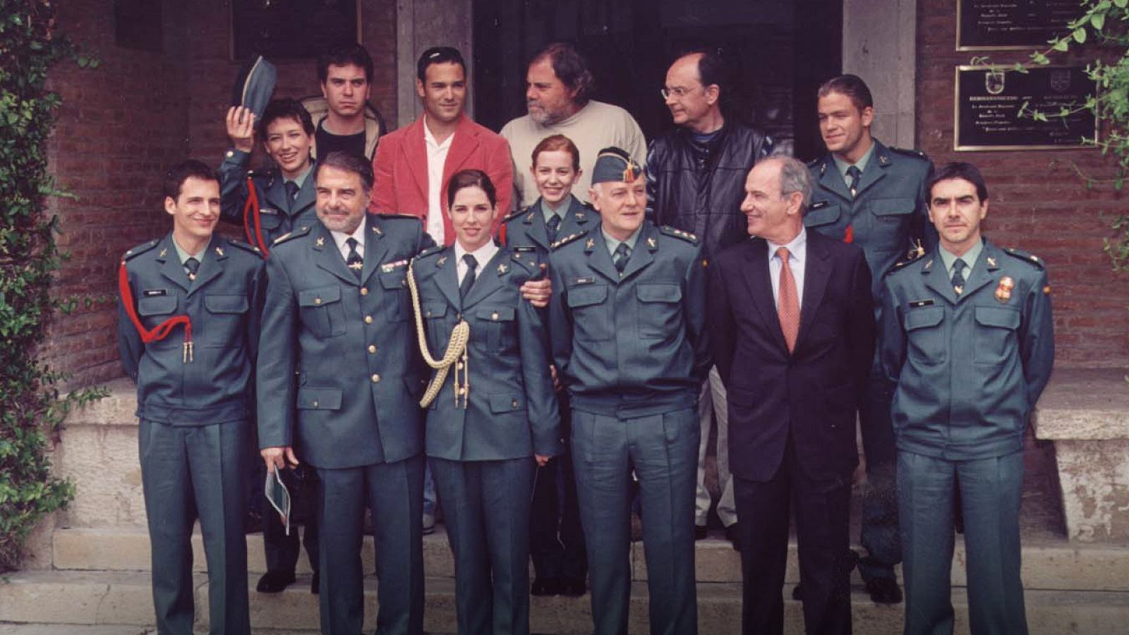 Mi teniente - Una estrella a un kilómetro - Mi teniente | Ver