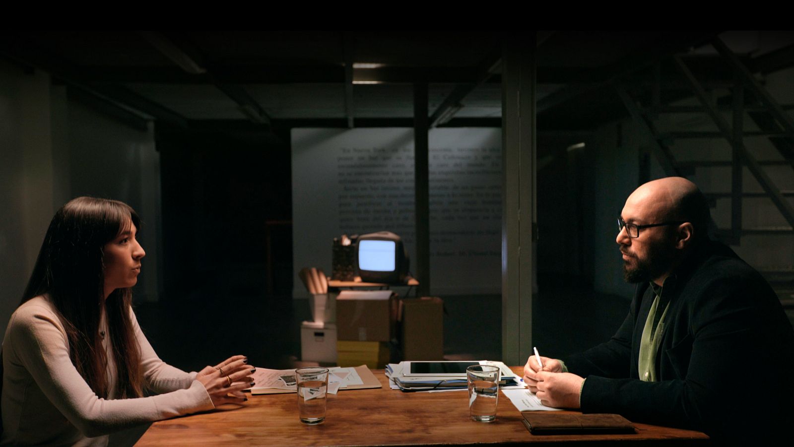 Más allá de la telaraña: La violencia de género