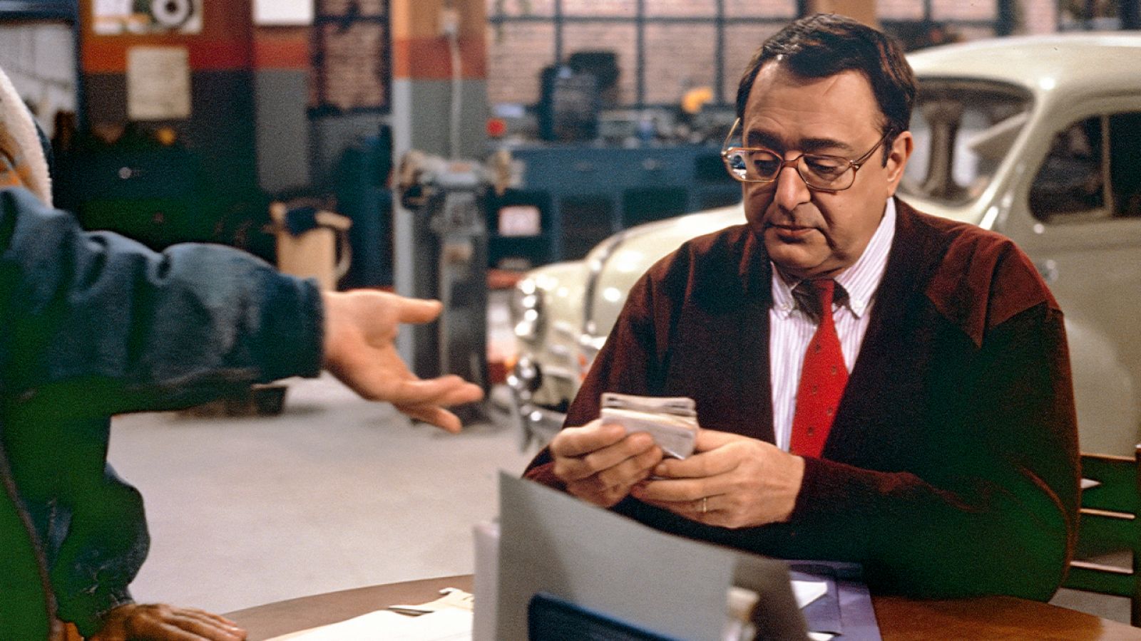 Taller mecánico - La inauguración - Taller mecánico | Ver