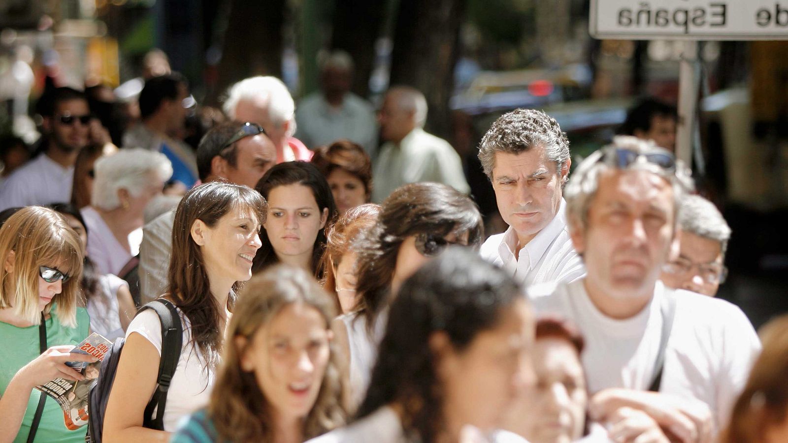 De Sur a Norte - Nacionalidad española para los hijos y nietos de exiliados - De sur a norte | Ver