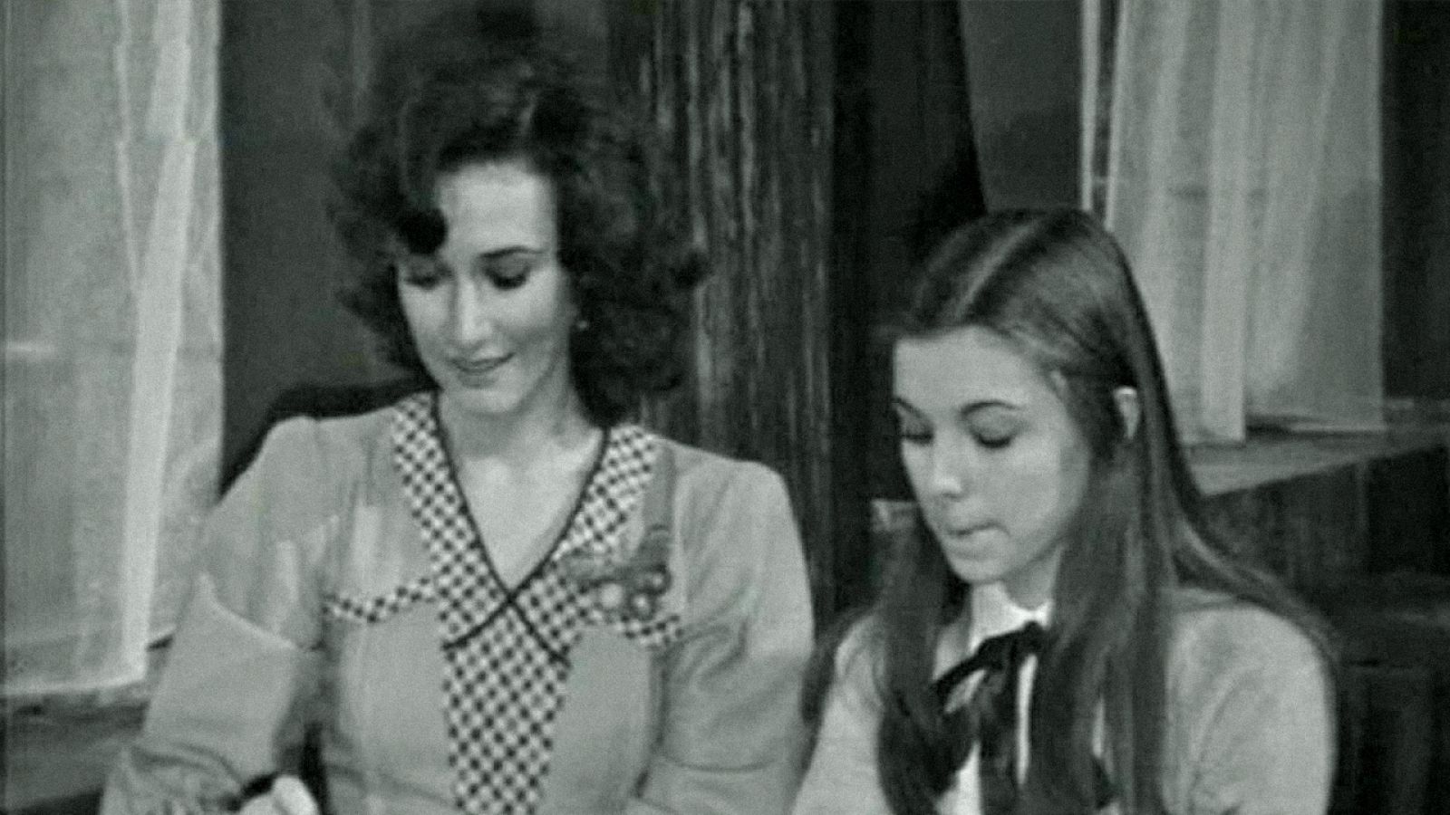 Entre visillos - Capítulo 1