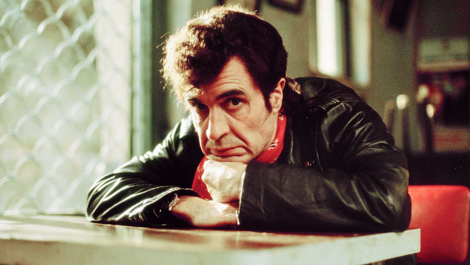 Makinavaja - En el barrio sobra siensia y lo que farta se inventa