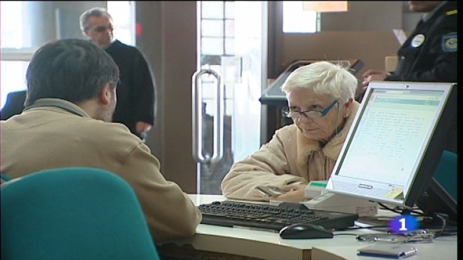 Telediario - 15 horas - 28/01/11 | Ver