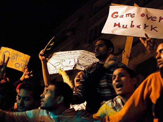 Telediario 1 - Telediario 2 en 4' - 29/01/11