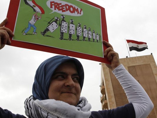 Telediario 1 - Telediario Matinal en 4' - 30/01/11