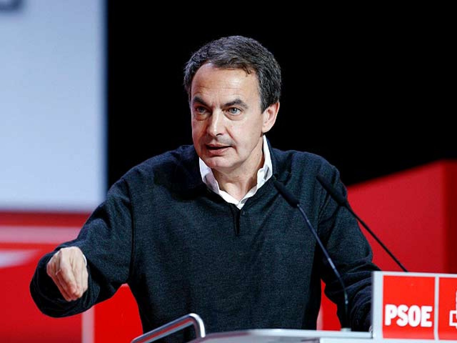 Zapatero apoya una transición pacífica en Egipto y Túnez