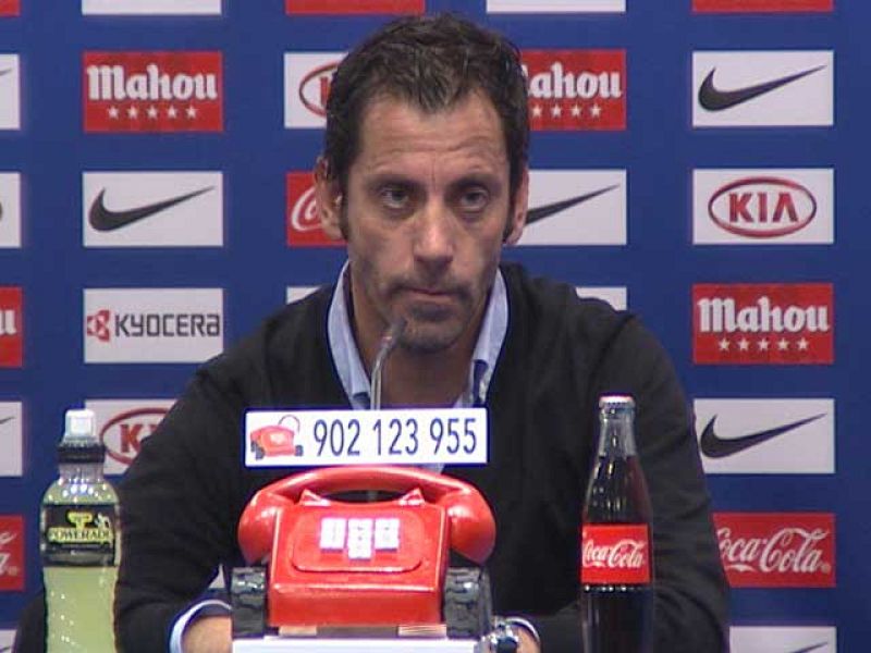 El entrenador del Atlético de Madrid, Quique Sánchez Flores, ha asegurado tras la derrota de su equipo ante el Athletic que "hay que cambiar esto para seguir adelante".