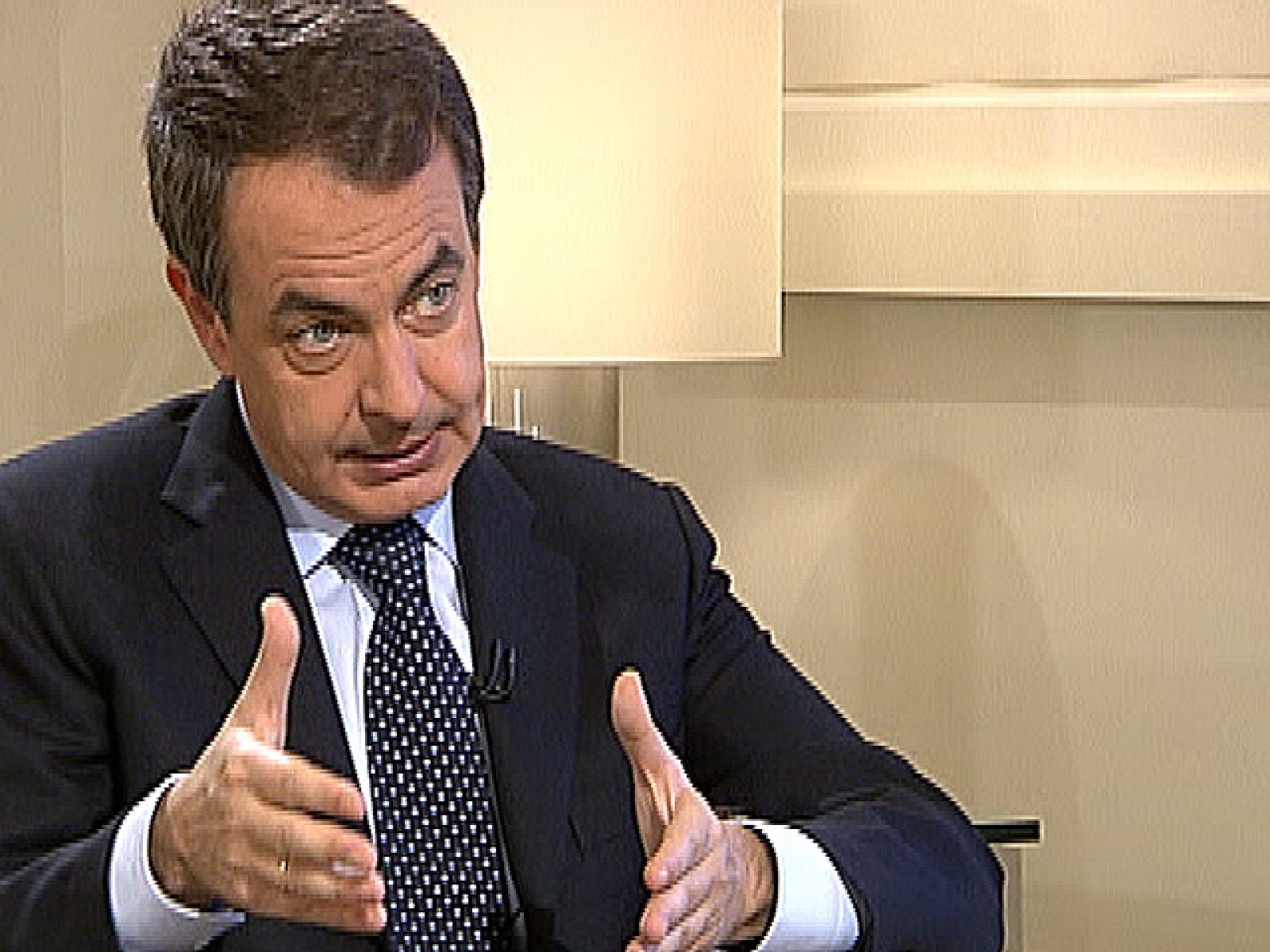 Zapatero: "Rajoy no tiene programa" | Ver