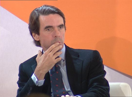 Telediario 1 - Aznar habla de las autonomías