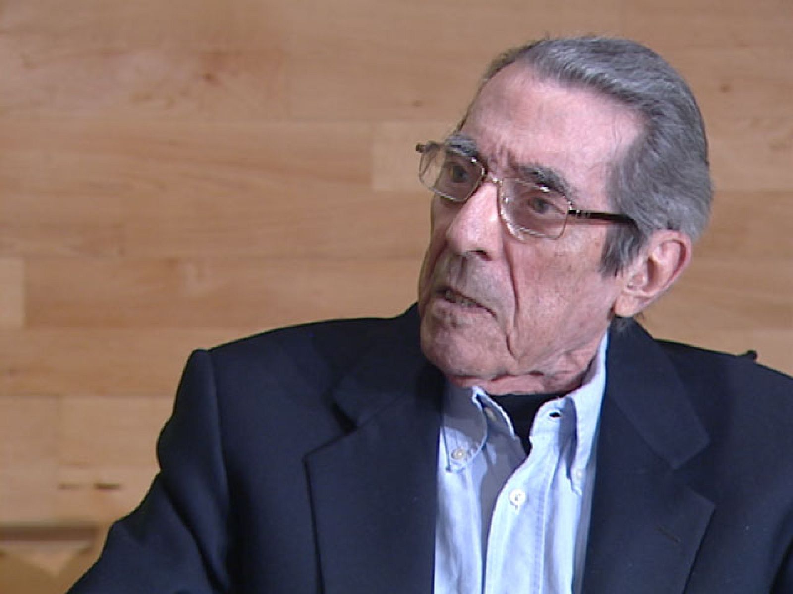 "Oxígeno para vivir", un documental sobre la vida de Enrique Meneses | Ver