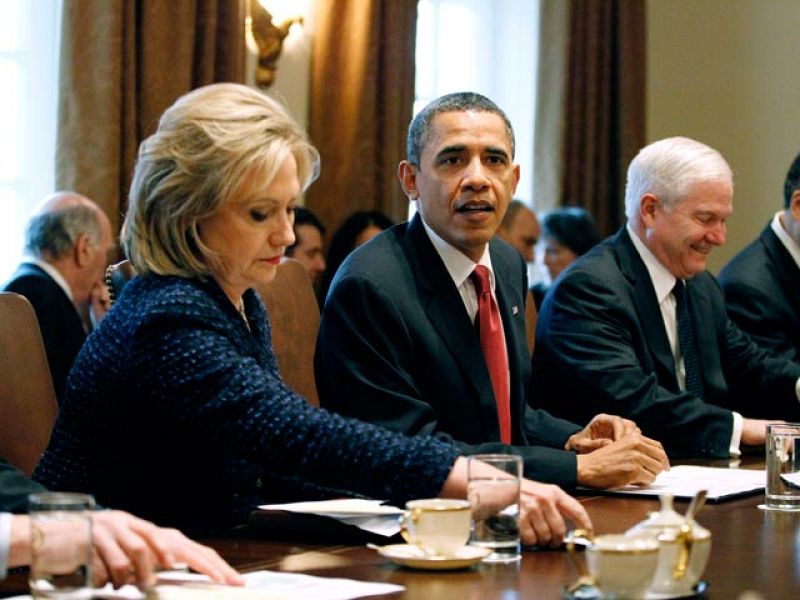 Estados Unidos asegura que no decidirá el destino de Mubarak ni el de Egipto