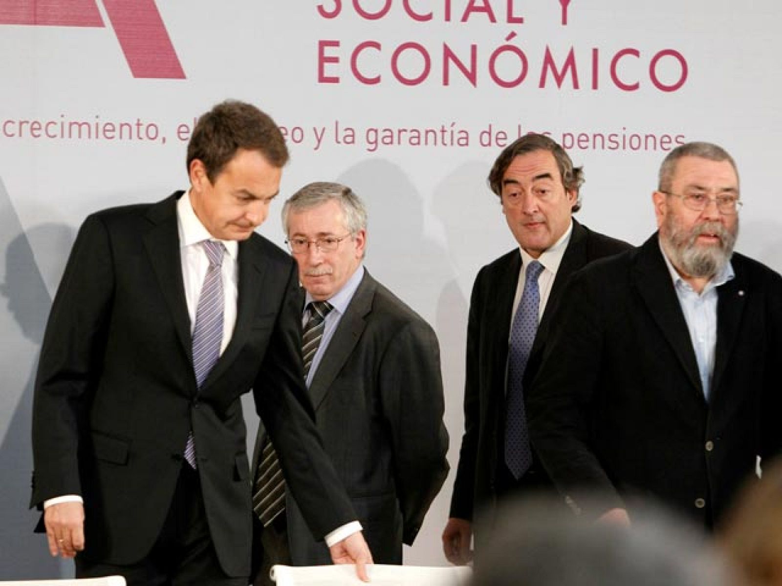 Firma del pacto social en la Moncloa | Ver