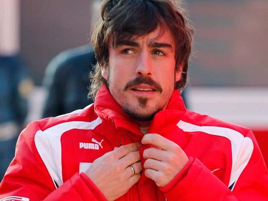  - Alonso prueba los neumáticos