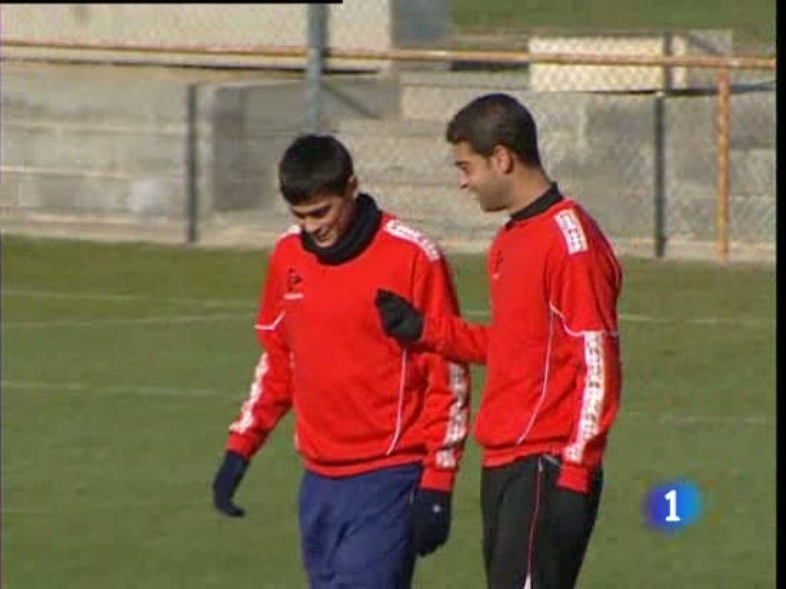 Y recién cerrado el mercado de invierno, ahora toca capítulo de presentaciones de los refuerzos. Uno de los más llamativos nos llega desde Girona donde han fichado al primo de Messi, Emanuel Biancucchi, Ema.