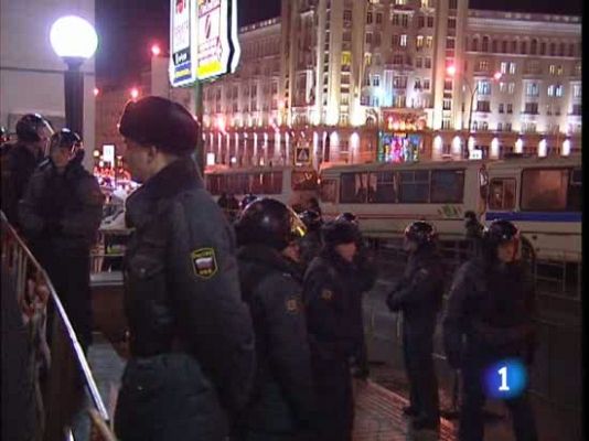 Telediario 1 - Contra el primer ministro ruso