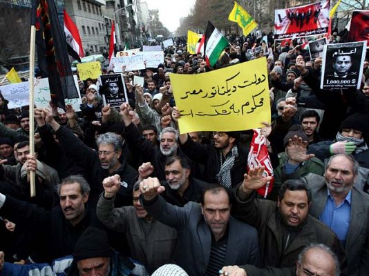 Telediario 1 - El mundo árabe mira a Egipto