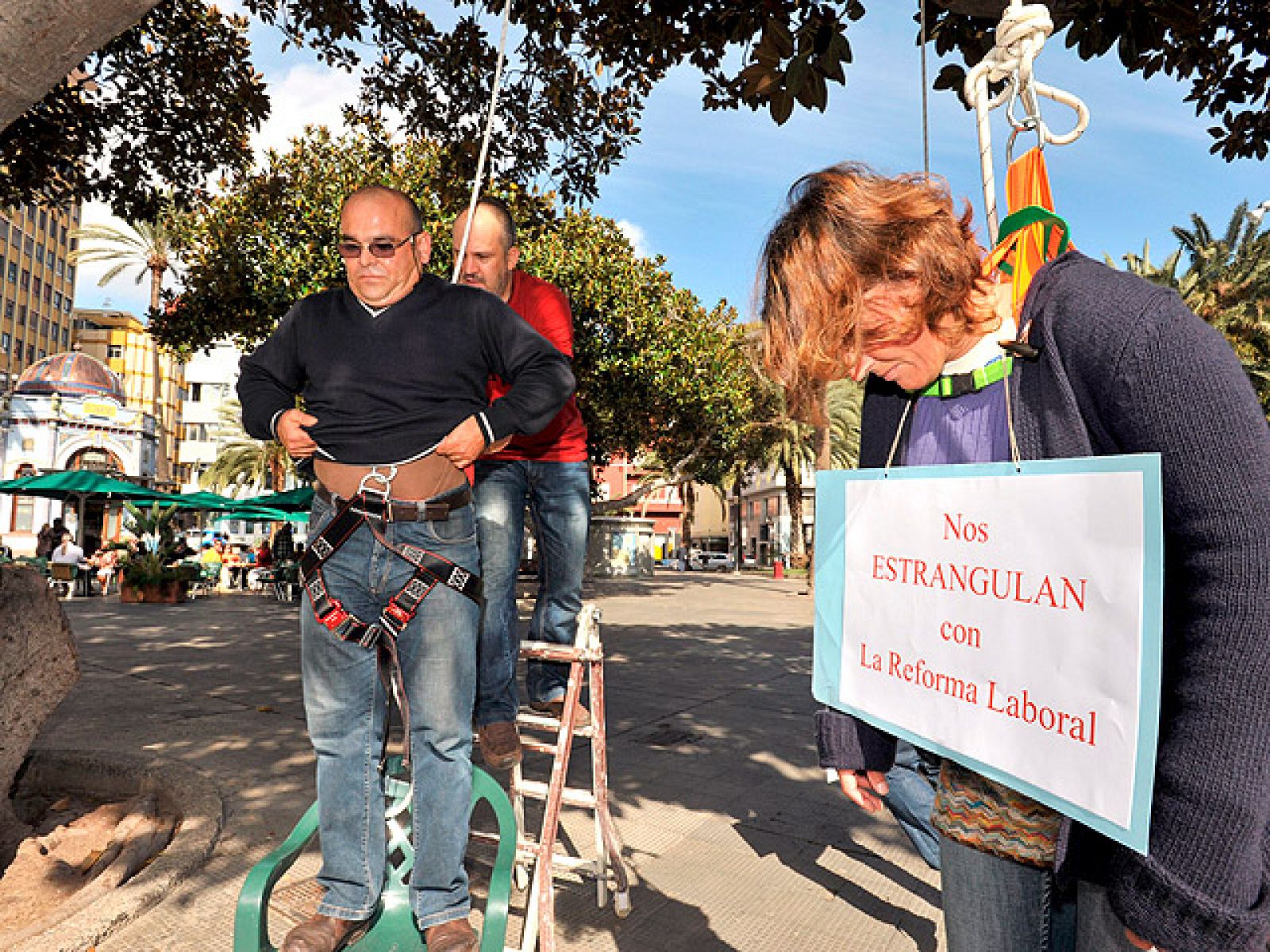 Informe Semanal: Pactar en tiempos de crisis