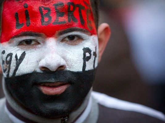 Telediario 1 - Telediario Matinal en 4' - 06/02/11