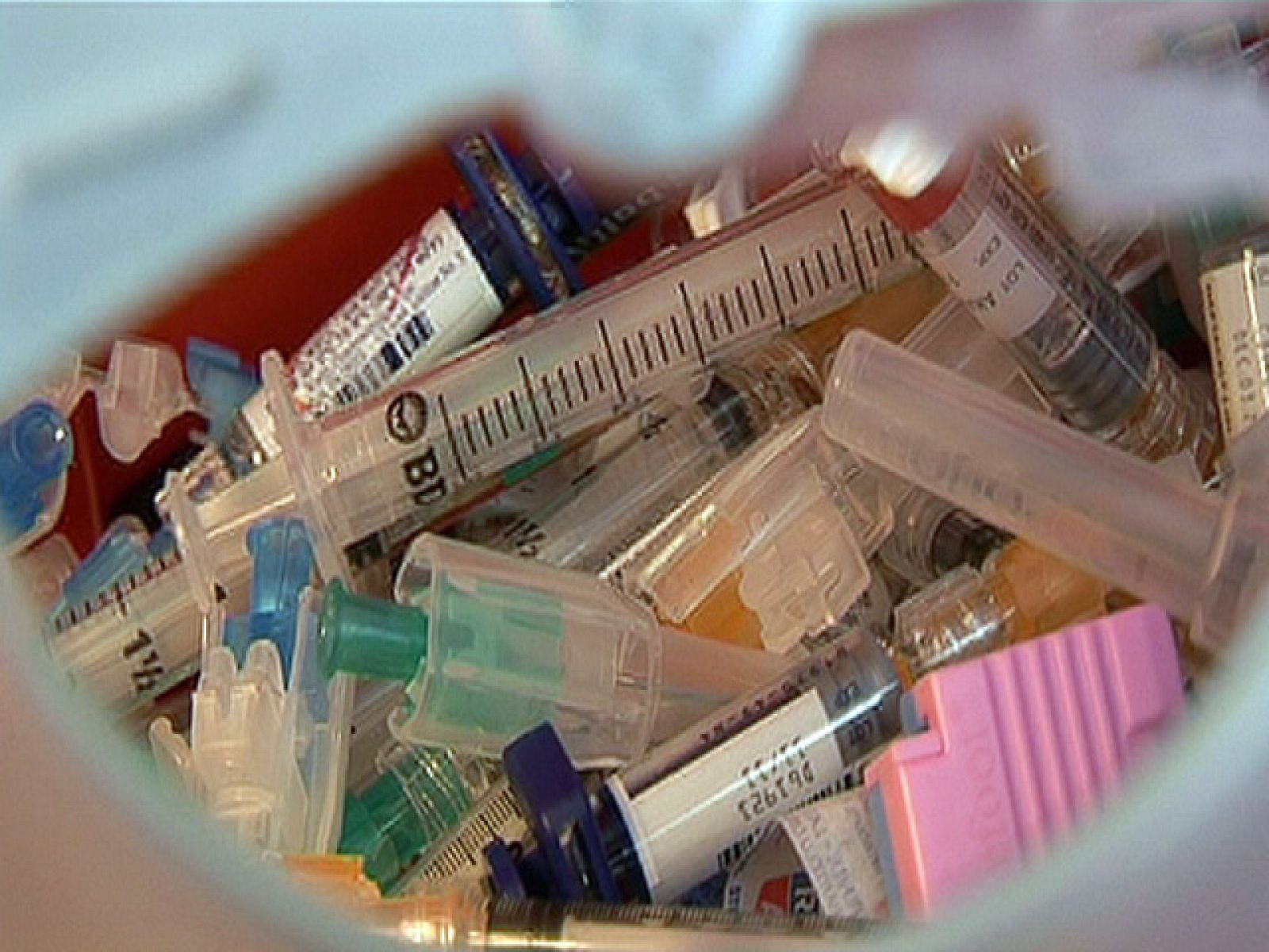 Documentos TV. "La guerra de las vacunas". Avance - Documentos TV | Ver