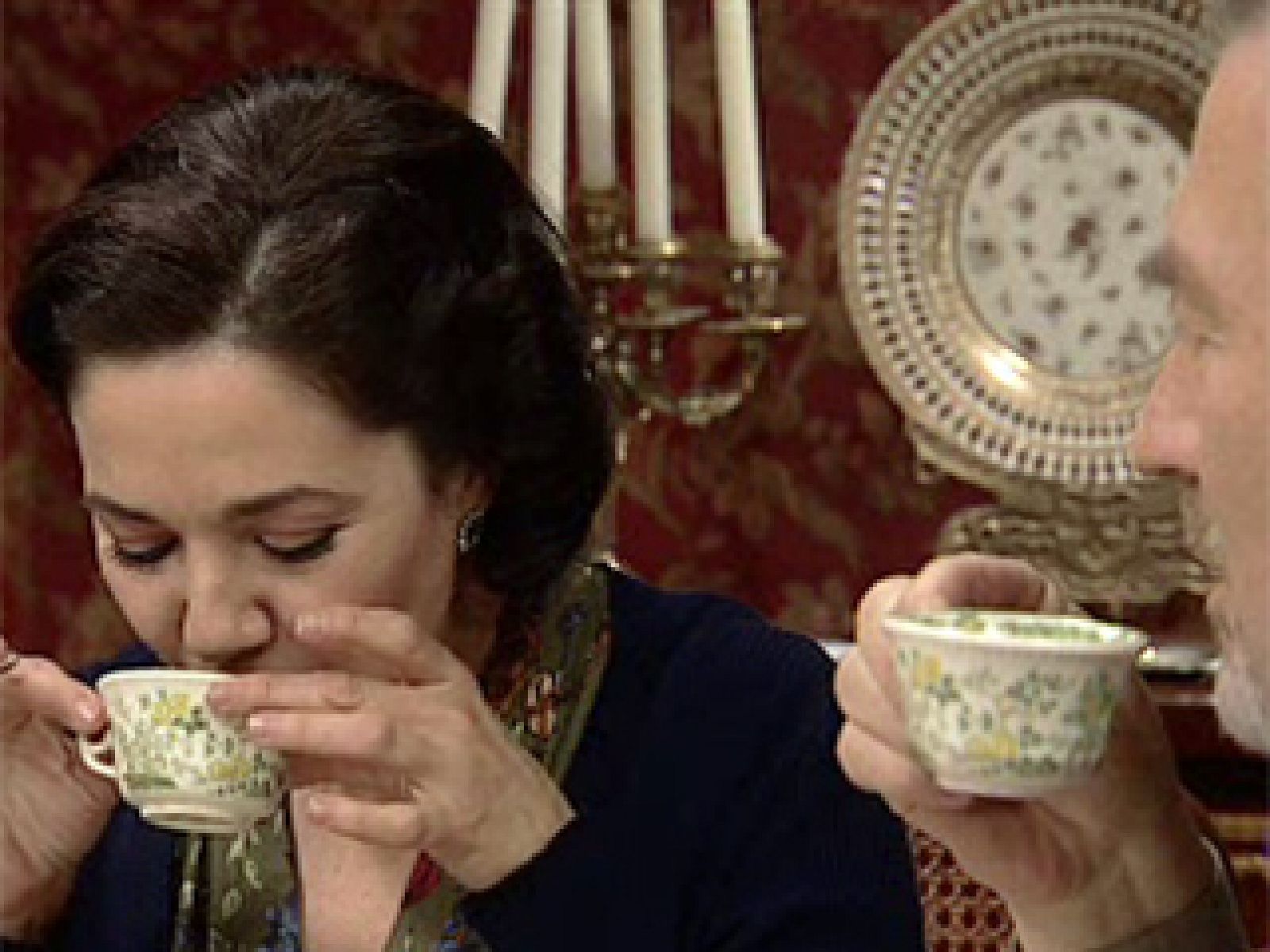 Amar - Benita está siendo drogada