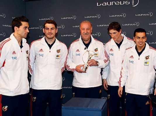 Telediario 1 - Telediario Matinal en 4' - 08/02/11