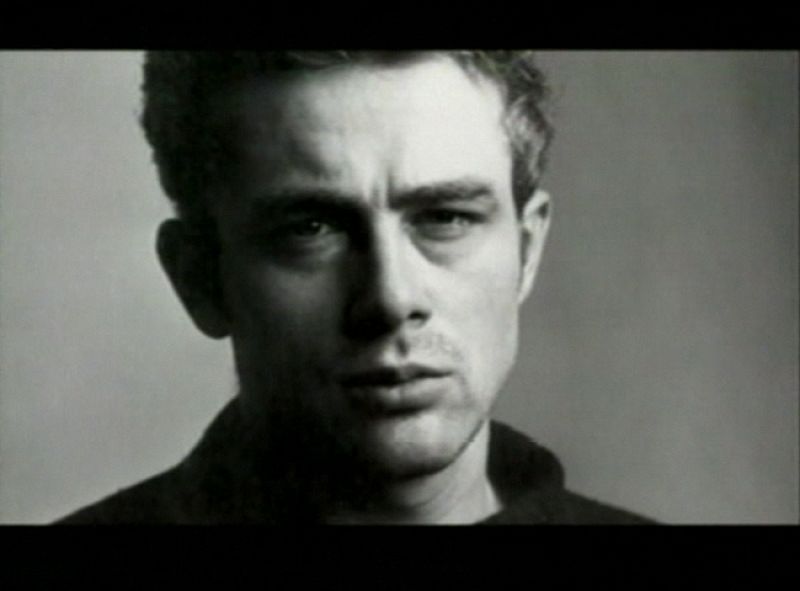 Un día como hoy de hace 80 años nacía alguien destinado a ser rebelde: James Dean